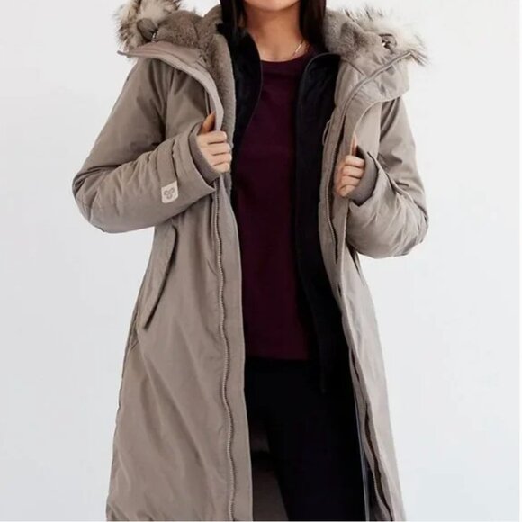 Aritizia Tna SUMMIT PARKA Item no: 69150